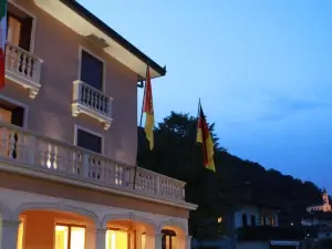 ホテル アラ コルテ