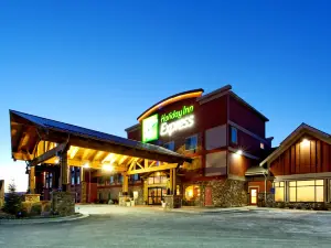 Holiday Inn Express & Suites KALISPELL by IHG