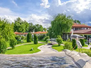 Yaev Family Hotel