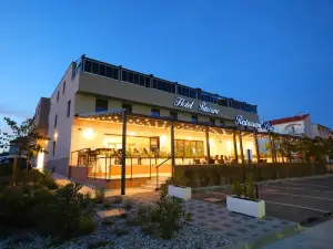 Hotel Petrčane