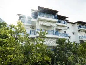 Hotel Dellis