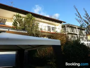 Marburg Apartment Pfiffige Luisa in Ruhiger Waldrandlage Mit Balkon Und Wintergarten
