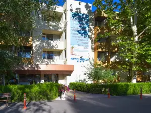 Complex Mediteranean Mamaia