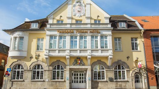 Theodor Storm Haus Travel Guidebook Must Visit Attractions In