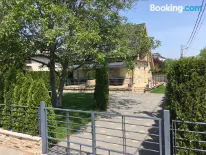 Sétány Apartman