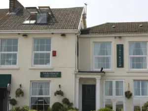 Tides Reach Guest House