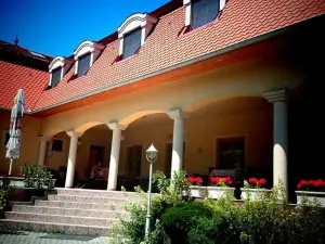 Regia Panzio