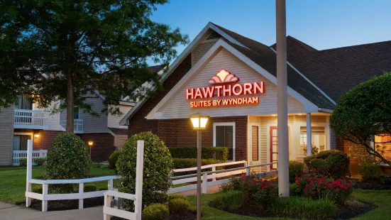 Hawthorn Suites by Wyndham Tinton Falls