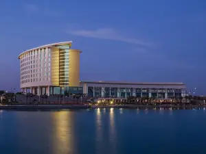 베이 라 선 호텔 앤드 마리나 - KAEC