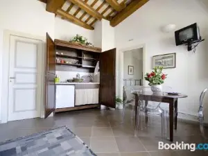 Erice Pietre Antiche - Classic Suites