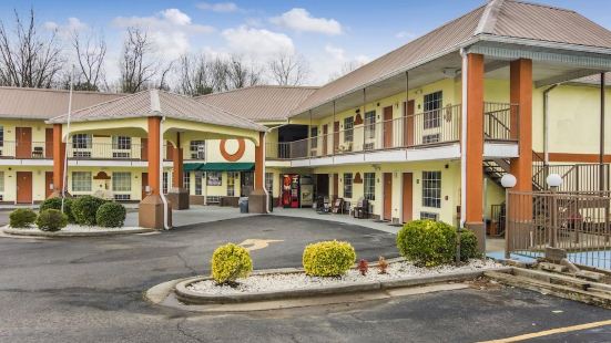 Krystal Reviews: Food & Drinks in Georgia LaFayette– Trip.com