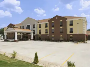 Best Western Plus Bass Hotel  Suites