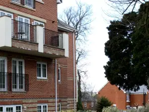 Westlands House, City Centre, Home-from-Home