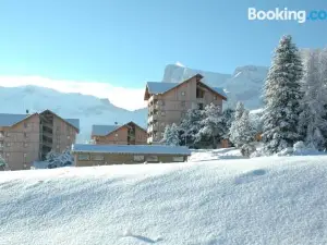 Ancolie 23 les Chalets de Super D