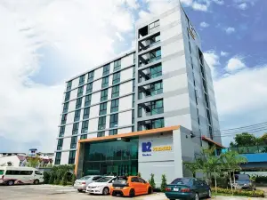 B2 South Pattaya Premier Hotel