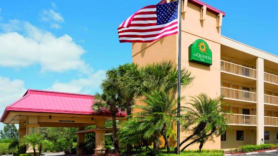 La Quinta Inn by Wyndham West Palm Beach - Florida Turnpike