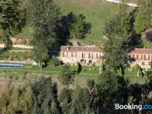 Apartamentos Rurales les Barnedes