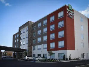 Holiday Inn Express & Suites WEST MEMPHIS by IHG