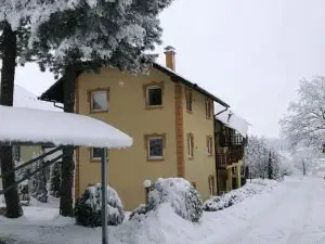 Villa Dama & Dubravka