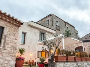 L'Antico Borgo