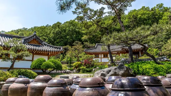 Chosun Royal Residence