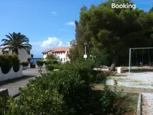 拉吉翁格拉住宅飯店