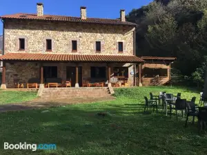 Albergue Cabrales