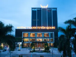 ムオン タン グランド トゥエン クアン ホテル