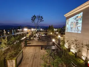 Hotel Bentley
