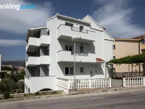 Apartment Lidija