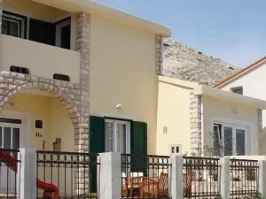 Family Apartments Grguric