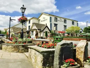 The Beaufort, Raglan
