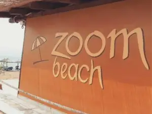 Zoom Beach Hotel