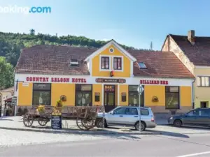 Country Saloon