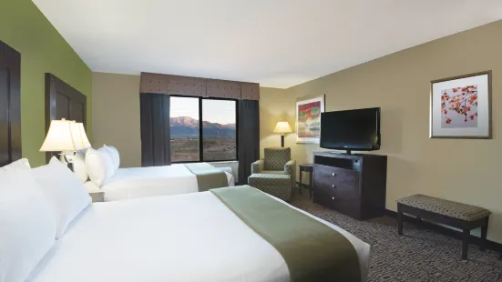 Holiday Inn Express & Suites Richfield