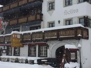 索裏瓦酒店
