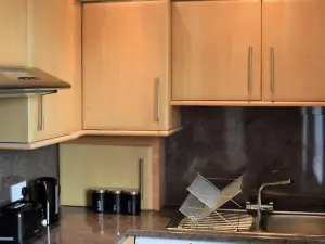 Kelpies Serviced Apartments MacGregor- 2 Bedrooms