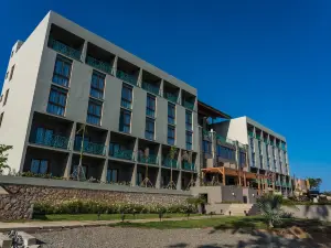 Satama Hotel