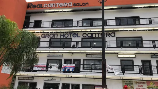 Gran Hotel Cantera la Plaza