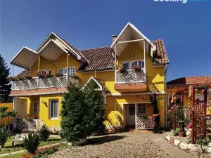 Castello Vendég és Apartmanház