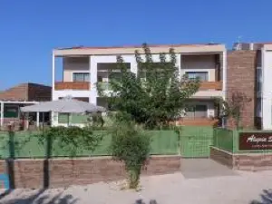 Alegria Suites
