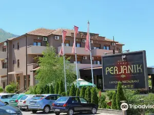 Hotel Perjanik