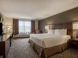 Crowne Plaza Danbury, an IHG Hotel