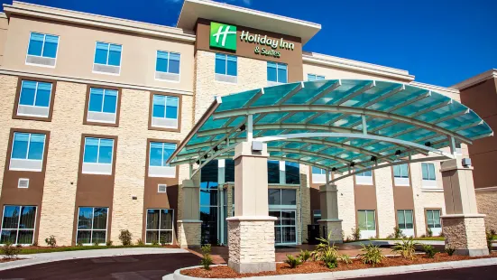 Holiday Inn & Suites Savannah Airport - Pooler