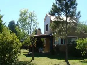 Refugio de Luna Cabañas & Suites