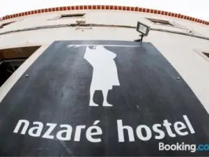 Nazaré Hostel - Rooms & Dorms