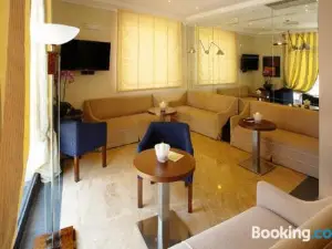 Hotel Messenion