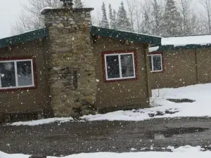 HI Kananaskis Wilderness - Hostel