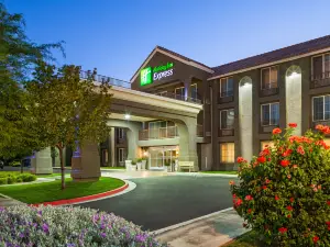 홀리데이 인 익스프레스 랭커스터 바이 IHG