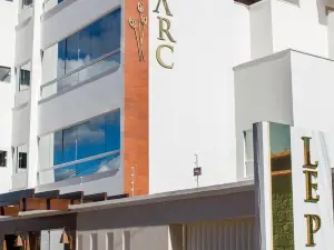 Le Parc Hotel